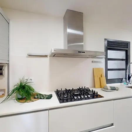 Impressive For 6 In Gracia *